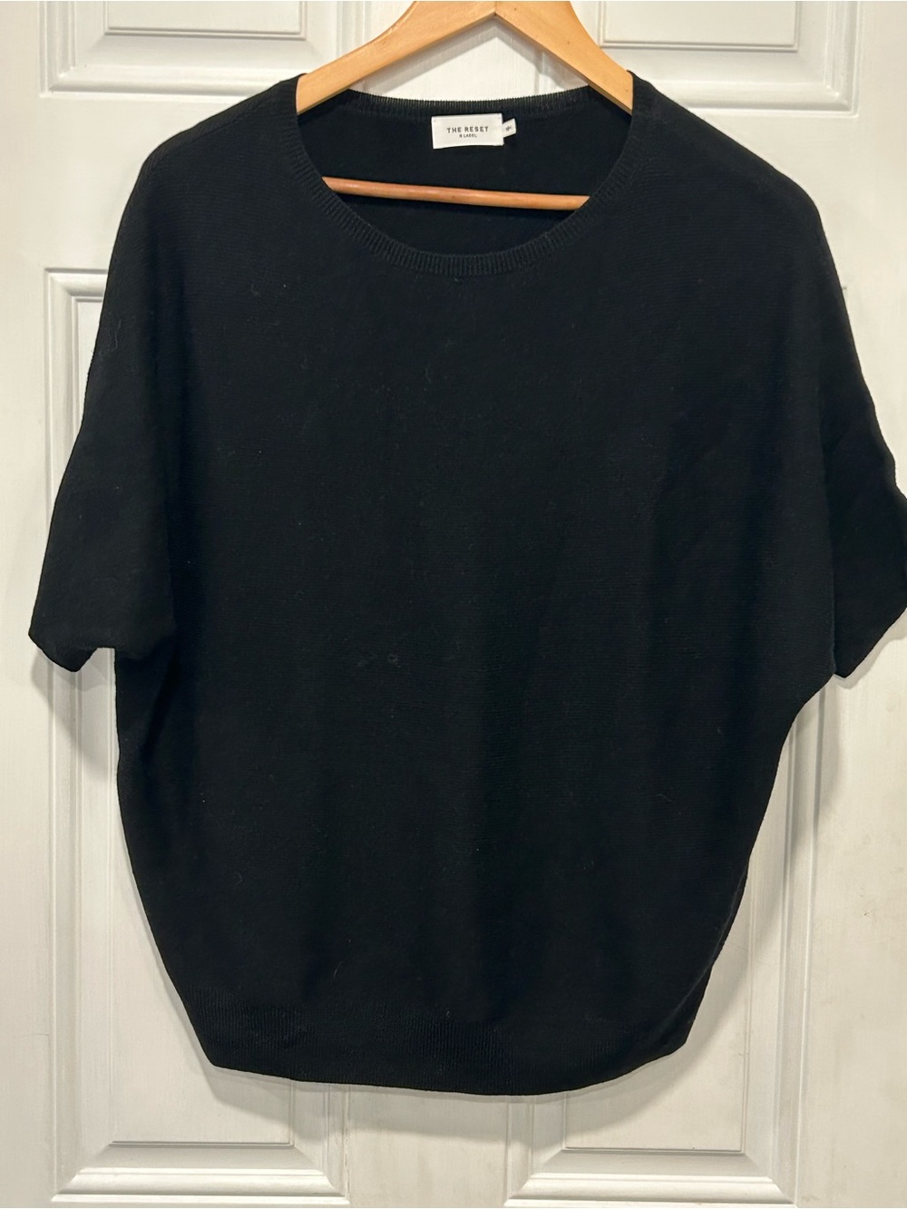 The Reset R label Black 100% Wool Dolman Short Sleeve Sweater woman's size S/M